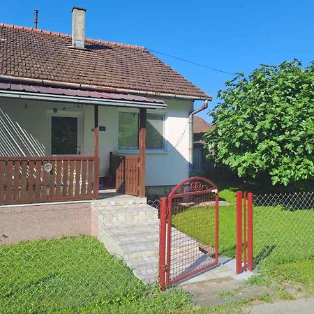 Vikendica Iva Villa เปรูชาซ ภายนอก รูปภาพ