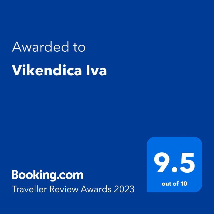 Vikendica Iva Villa เปรูชาซ ภายนอก รูปภาพ